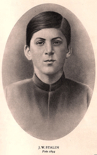 Iosif Vissarionovitch Djougachvili , ou Joseph Staline, en 1894